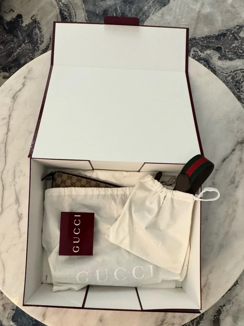 Gucci B Medium Shoulder Bag 817420 | Cruise 2025 Collection | Box, Dust Bag - Picture 15 of 15